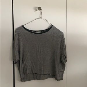 Cropped striped t shirt